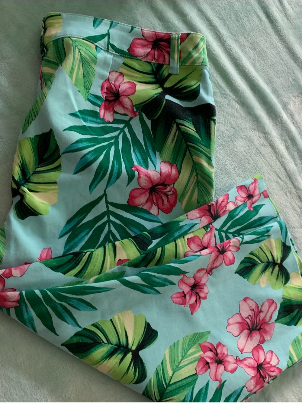 Chico’s Tropical Floral Print Pants - Aqua Background